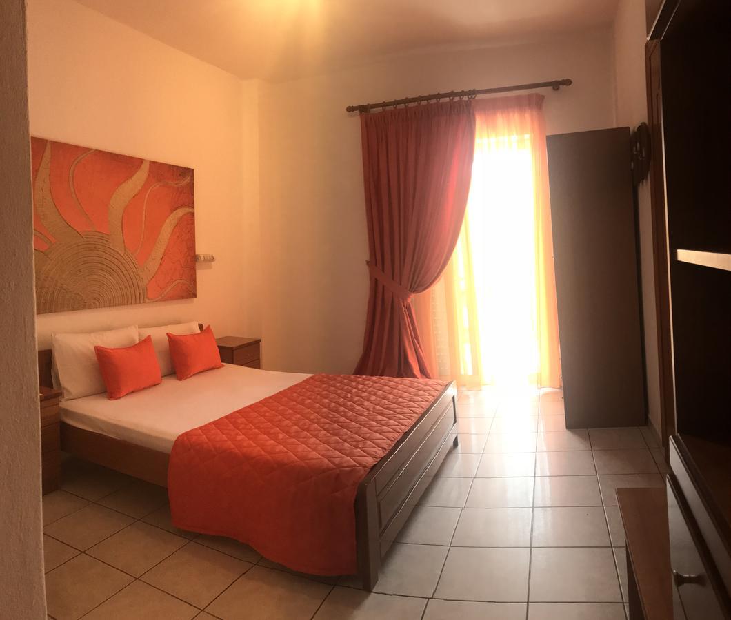 Stella Rooms Neos Marmaras Buitenkant foto